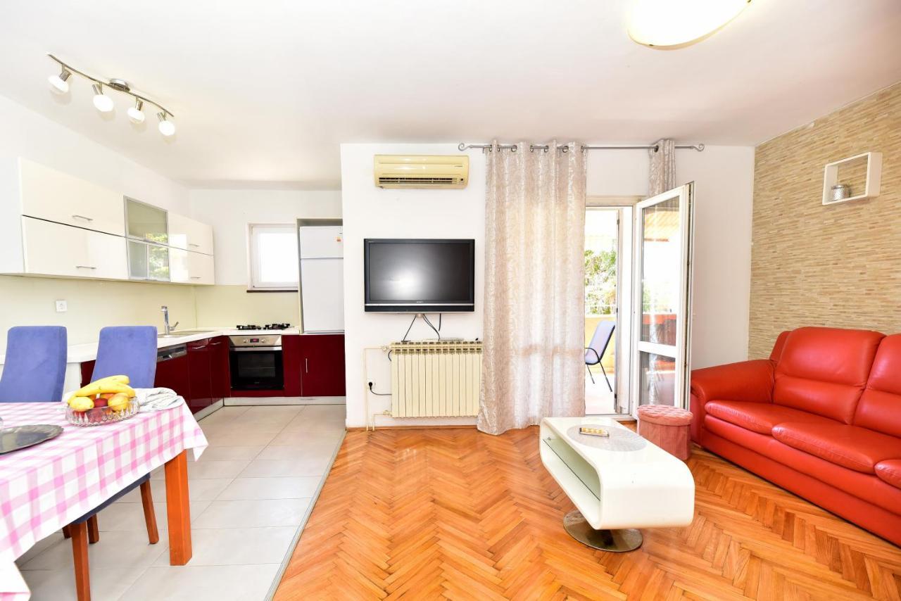 L&L Holiday Apartment 扎达尔 外观 照片